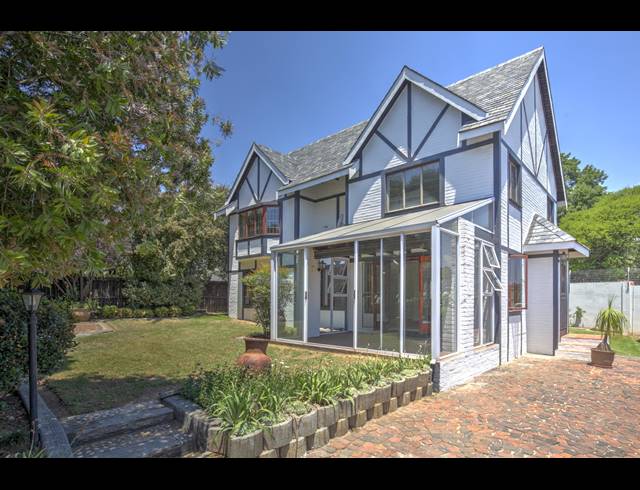 4 BEDROOM CLUSTER TO LET IN SUNNINGHILL